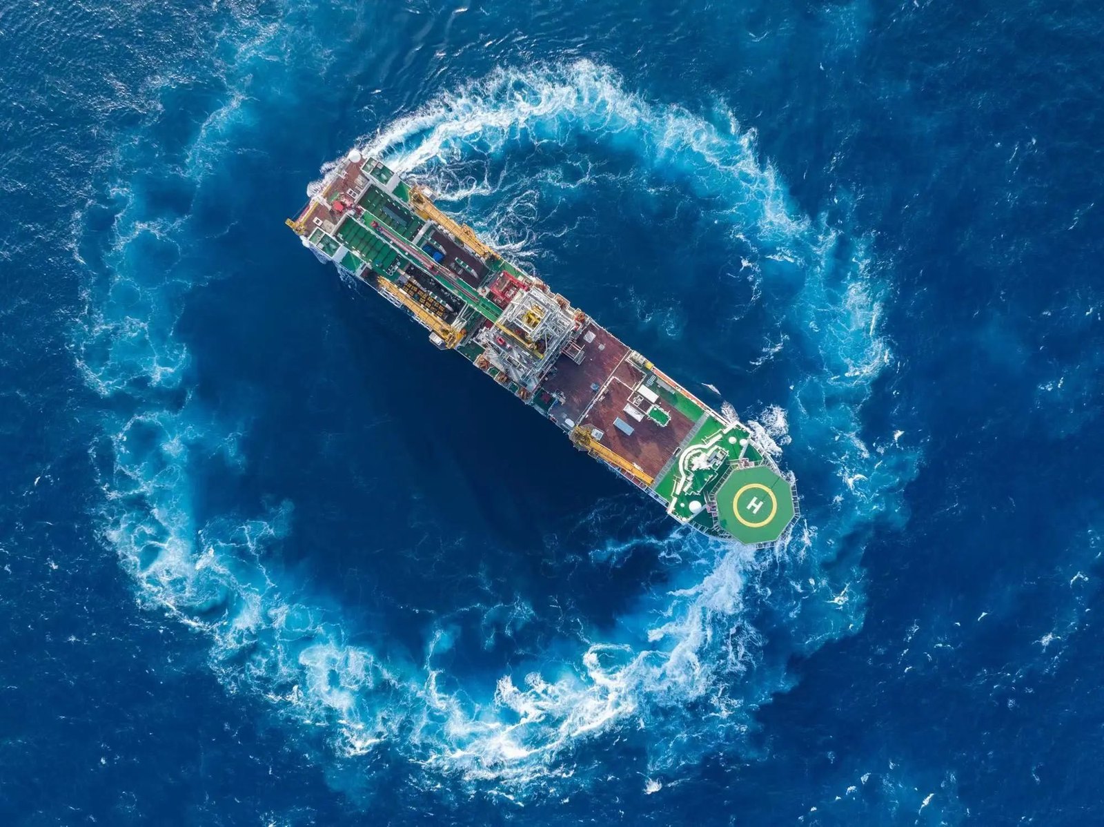 Mengxiang (Dream) Ocean Drilling Vessel Officially Enters Service