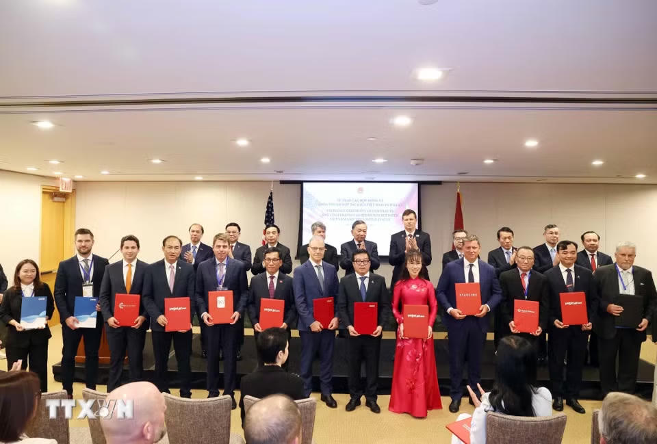 MOBY Robotics Signs MOU to Advance Subsea Robotics in Vietnam